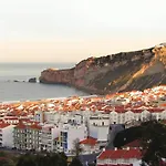 Duarte - Casa T1 - Com Vista Mar